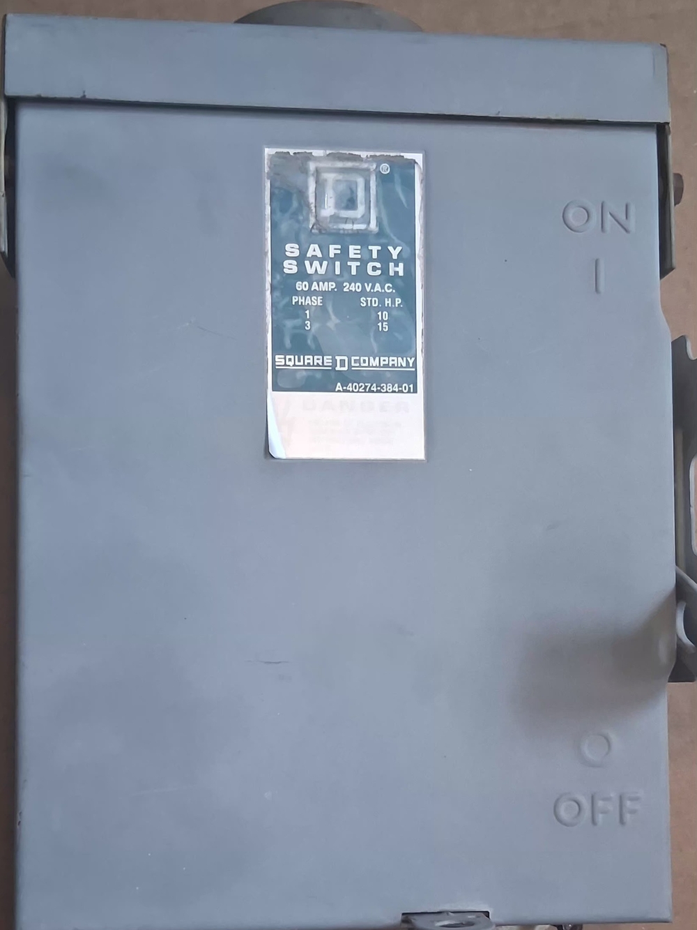 3-phase Non-Fusible Safety Disconnect Switch Electronics 30 Amps & 240 VAC AS-IS
